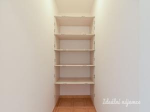 Pronájem bytu 2+kk, Praha - Letňany, Zlonická, 45 m2