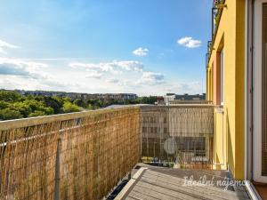 Pronájem bytu 2+kk, Praha - Letňany, Zlonická, 45 m2