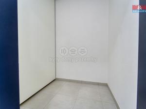 Pronájem bytu 1+kk, Plzeň, Na Výhledech, 29 m2