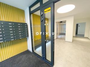 Pronájem bytu 2+kk, Praha - Vysočany, Smržových, 51 m2