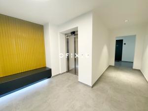 Pronájem bytu 2+kk, Praha - Vysočany, Smržových, 51 m2
