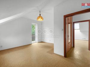Prodej rodinného domu, Záryby, 200 m2
