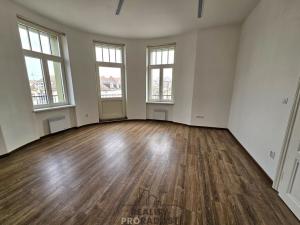 Pronájem kanceláře, Hodonín, Velkomoravská, 62 m2