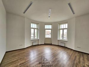 Pronájem kanceláře, Hodonín, Velkomoravská, 62 m2