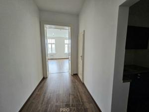 Pronájem kanceláře, Hodonín, Velkomoravská, 62 m2