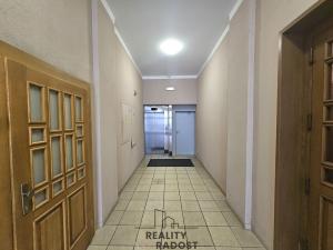 Pronájem kanceláře, Hodonín, Velkomoravská, 62 m2