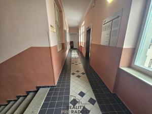 Pronájem kanceláře, Hodonín, Velkomoravská, 62 m2