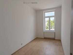 Pronájem bytu 2+kk, České Budějovice - České Budějovice 3, Pražská tř., 38 m2