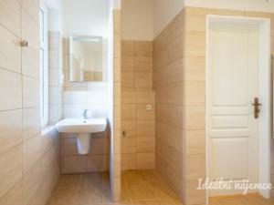 Pronájem bytu 3+1, Praha - Strašnice, Saratovská, 93 m2