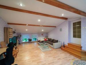 Prodej rodinného domu, Klešice, 365 m2