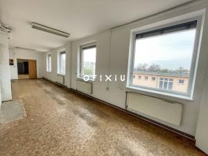 Pronájem skladu, Brno - Slatina, Vlárská, 351 m2