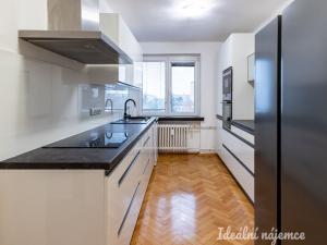 Pronájem bytu 3+1, Praha - Záběhlice, Hlavní, 72 m2