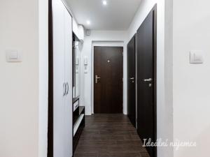 Pronájem bytu 3+1, Praha - Záběhlice, Hlavní, 72 m2