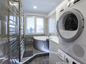 Pronájem bytu 3+1, Praha - Záběhlice, Hlavní, 72 m2