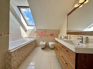 Pronájem rodinného domu, Průhonice, Bohumila Kavky, 300 m2