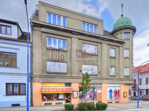Pronájem obchodního prostoru, Jindřichův Hradec, Sládkova, 60 m2