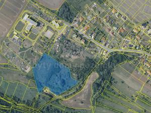 Prodej pozemku pro bydlení, Hrušovany, 30076 m2