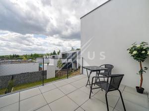 Prodej rodinného domu, Praha - Lysolaje, K Housličkám, 208 m2
