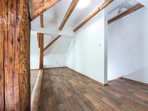 Pronájem bytu 2+kk, Chomutov, Lipská, 70 m2