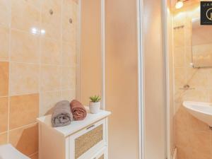 Prodej bytu 2+1, Kladno, Petrohradská, 49 m2