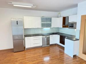 Pronájem bytu 4+kk, České Budějovice, U Lučního jezu, 98 m2