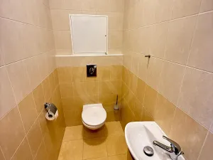 Pronájem bytu 4+kk, České Budějovice, U Lučního jezu, 98 m2