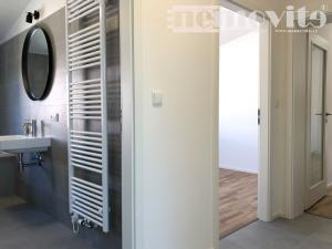 Pronájem bytu 2+kk, Hradec Králové, Chelčického, 44 m2