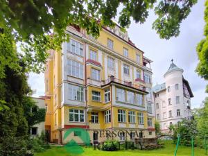Prodej bytu 4+1, Mariánské Lázně, Hlavní třída, 160 m2