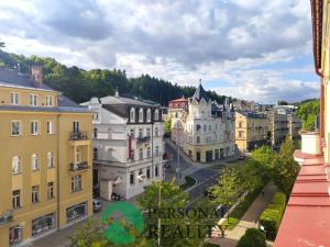 Prodej bytu 4+1, Mariánské Lázně, Hlavní třída, 160 m2