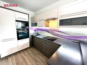 Pronájem bytu 2+kk, Slaný, Okružní, 41 m2