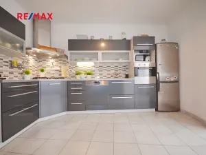 Prodej činžovního domu, Slaný, Vinařického, 200 m2