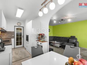 Prodej bytu 3+1, Praha - Řepy, Španielova, 74 m2