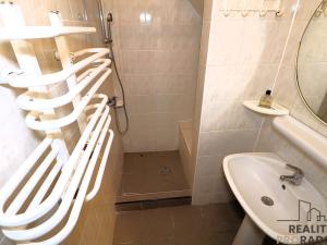 Prodej rodinného domu, Holubice, V Průhonu, 175 m2