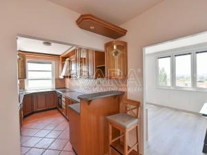 Pronájem bytu 4+1, Praha - Stodůlky, Bašteckého, 123 m2