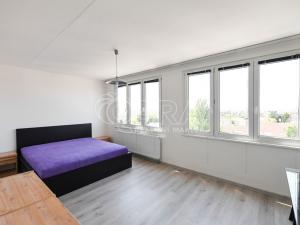 Pronájem bytu 4+1, Praha - Stodůlky, Bašteckého, 123 m2