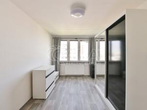 Pronájem bytu 4+1, Praha - Stodůlky, Bašteckého, 123 m2