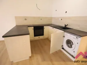 Pronájem bytu 1+kk, Benešov, Tyršova, 44 m2