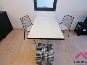 Pronájem bytu 1+kk, Praha - Karlín, U Mlýnského kanálu, 35 m2