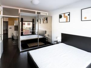 Pronájem bytu 3+kk, Praha - Karlín, Křižíkova, 76 m2