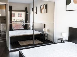 Pronájem bytu 3+kk, Praha - Karlín, Křižíkova, 76 m2