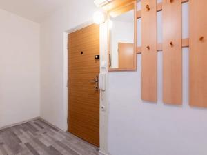 Pronájem bytu 2+kk, Bílina, Čapkova, 43 m2