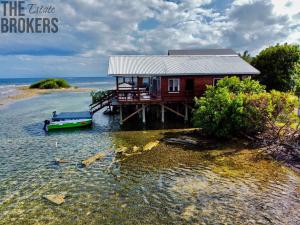 Prodej rodinného domu, Coxen Hole, Roatán, Honduras, 139 m2