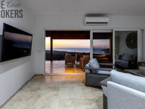 Prodej rodinného domu, Roatan, José Santos Guardiola, Honduras, 2626 m2