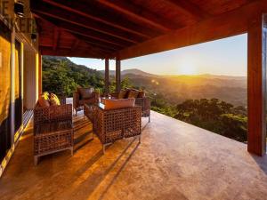 Prodej rodinného domu, Roatan, José Santos Guardiola, Honduras, 2626 m2