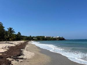 Prodej pozemku, Coxen Hole, Roatán, Honduras, 842 m2