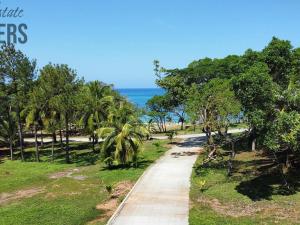 Prodej pozemku, Coxen Hole, Roatán, Honduras, 842 m2