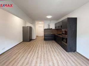 Pronájem bytu 2+kk, Pardubice - Zelené Předměstí, Jungmannova, 43 m2