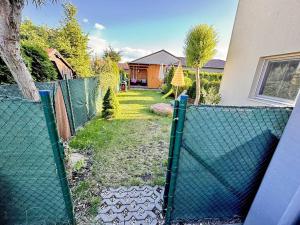Prodej bytu 2+kk, Nová Ves, Nad Obcí, 49 m2
