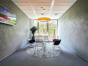 Pronájem kanceláře, Praha - Jinonice, Radlická, 1000 m2