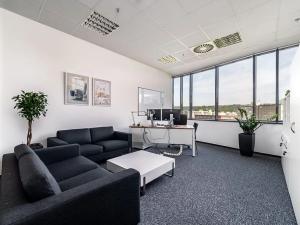 Pronájem kanceláře, Praha - Libeň, Českomoravská, 890 m2